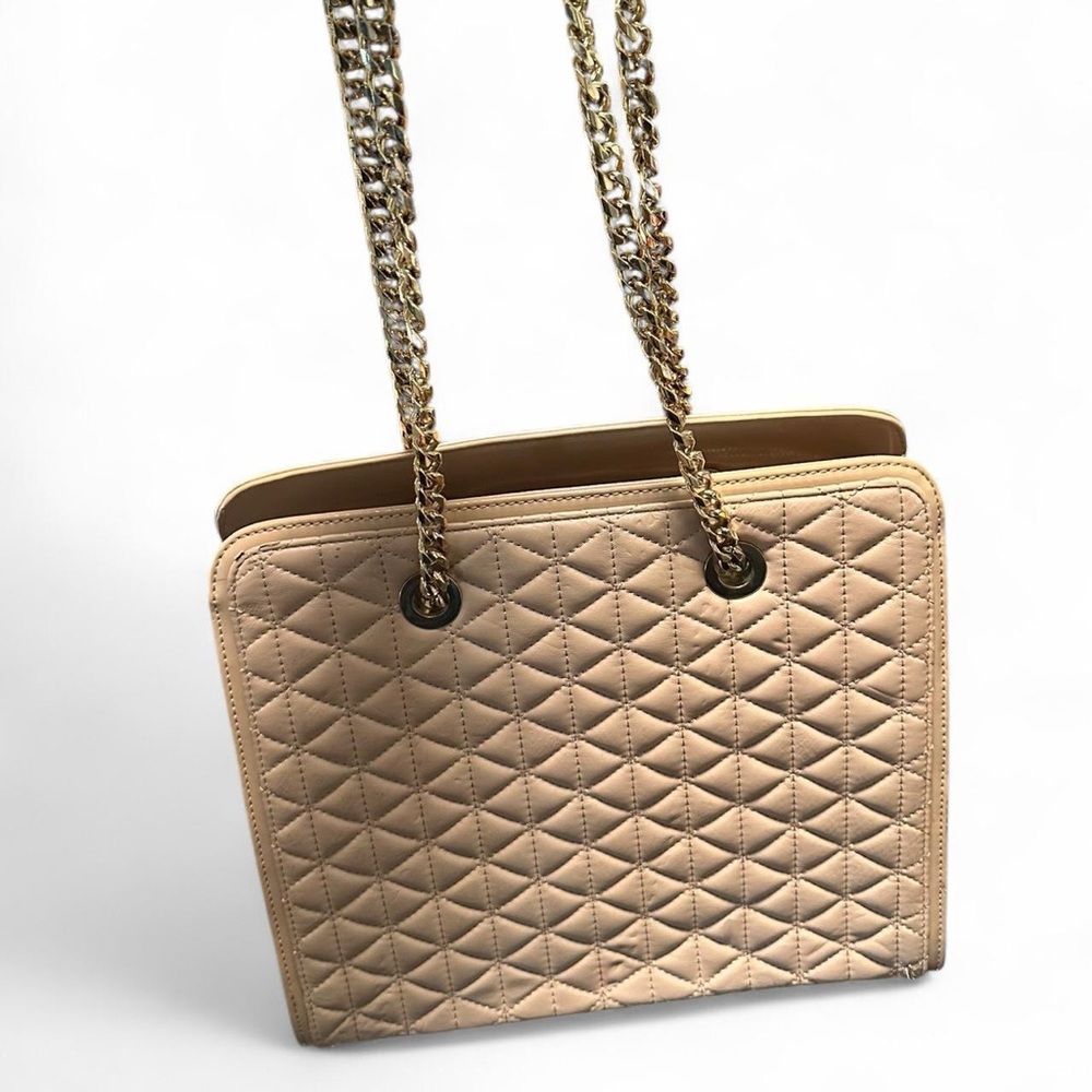 Elegant Tan Quilted Shoulder Bag